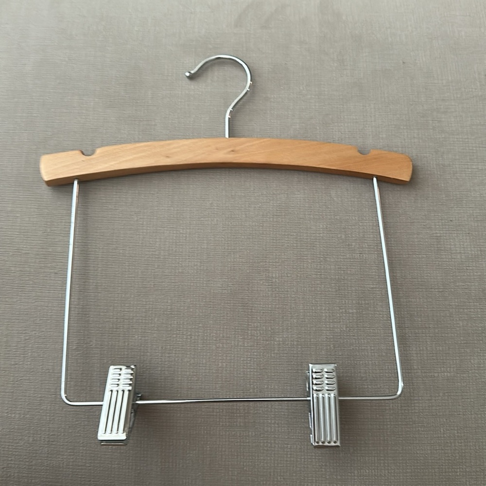Wooden Clothes Child Top and bottom hangers (9 pc)